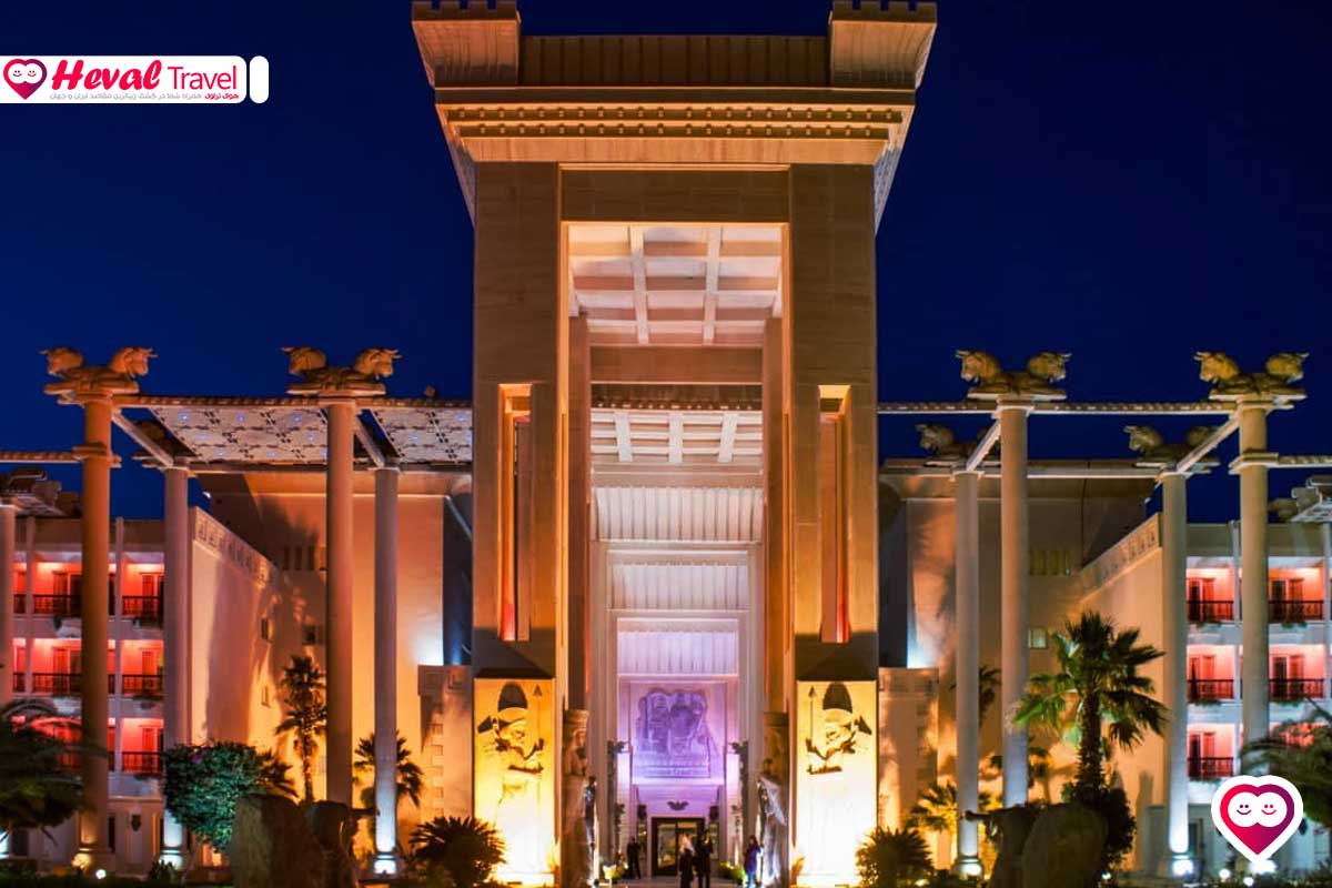 ۱۰ هتل لوکس ایران برای تجربه اقامتی خاص